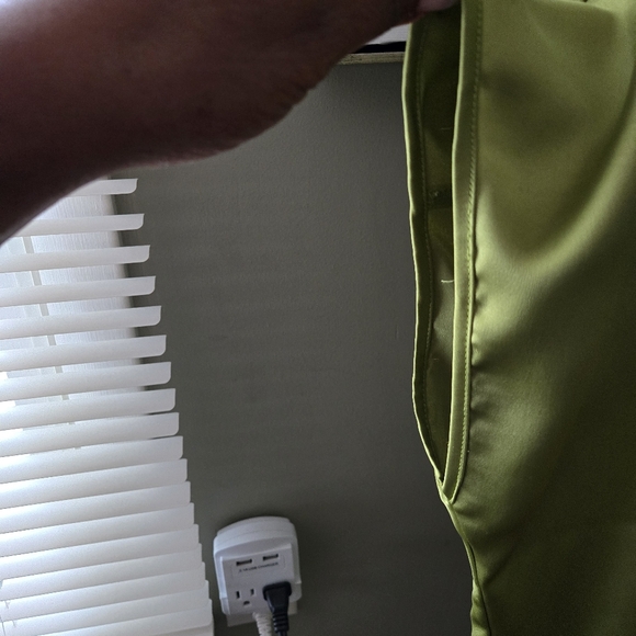 Nicole Miller Blouse sz XXL Olive green - Picture 3 of 7